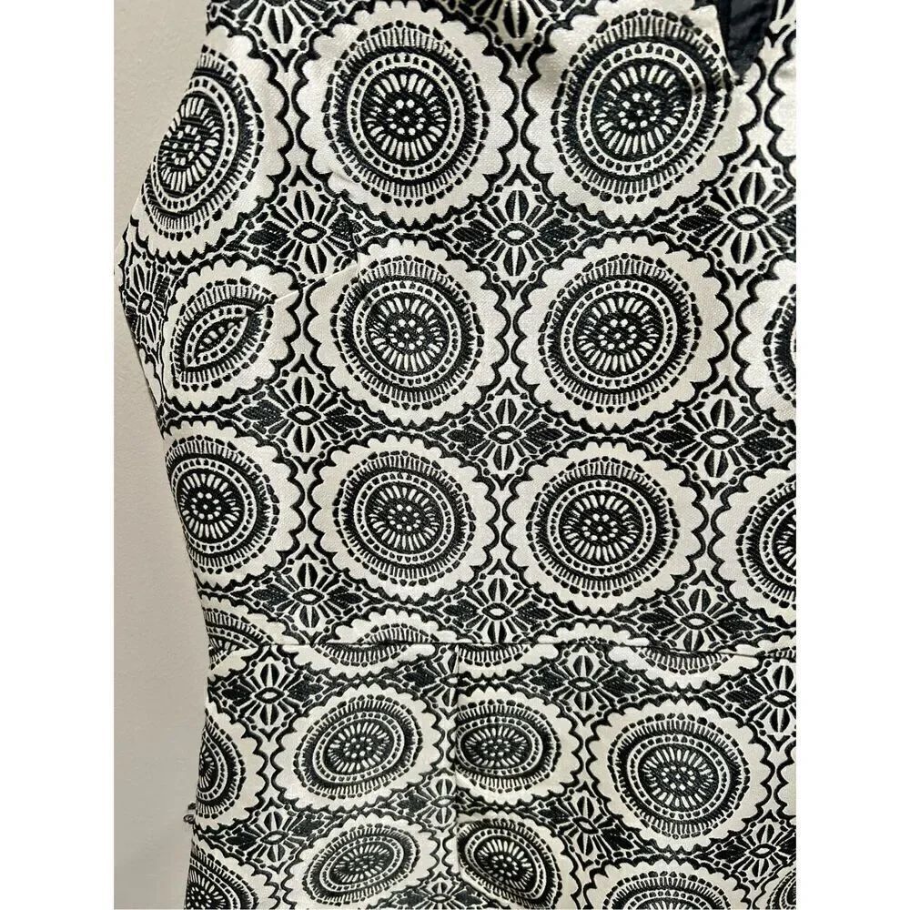 Fora Dress  - Picture 4 of 6